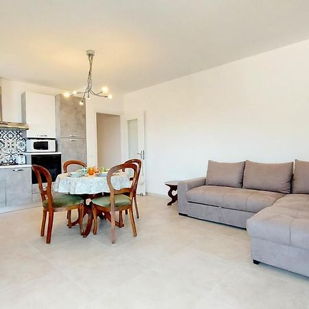 Narcisa View Lake&Pool Apartment 巴多利诺 外观 照片